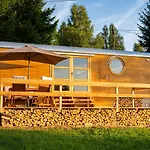 Kemping Maringotky Na Ruzku Nova Ves (Liberec)